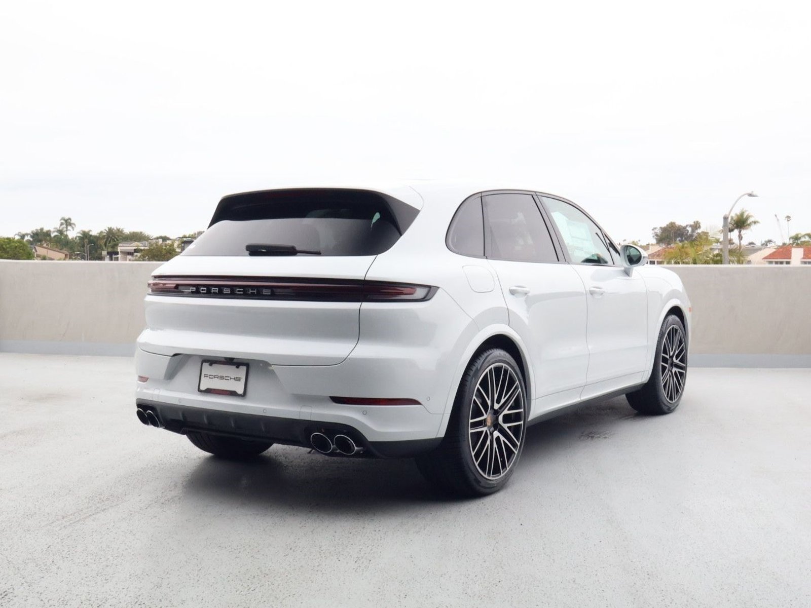 New 2026 Porsche Cayenne AWD/4WD image 9
