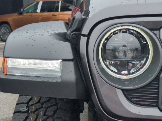 New 2026 Jeep Gladiator Mojave AWD/4WD image 10