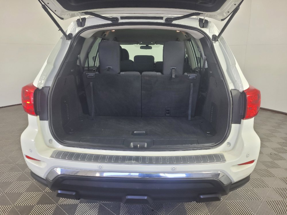 Used 2020 Nissan Pathfinder S FWD image 29
