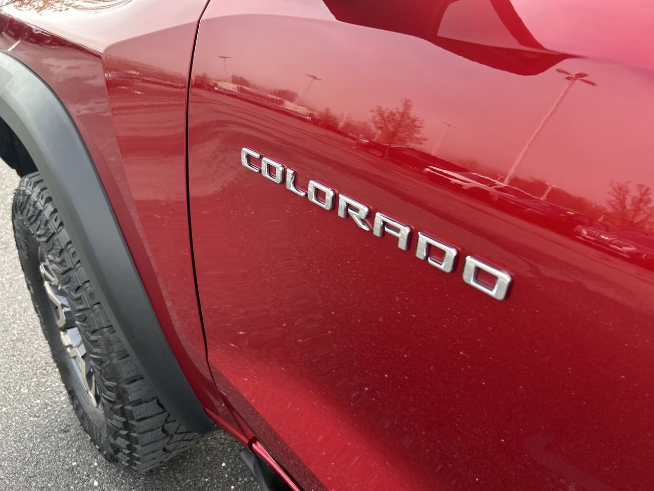 Used 2024 Chevrolet Colorado ZR2 w/ ZR2 Convenience Package III AWD/4WD image 13