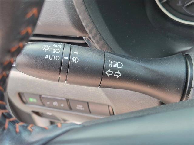 Used 2021 Nissan Sentra SR FWD image 14
