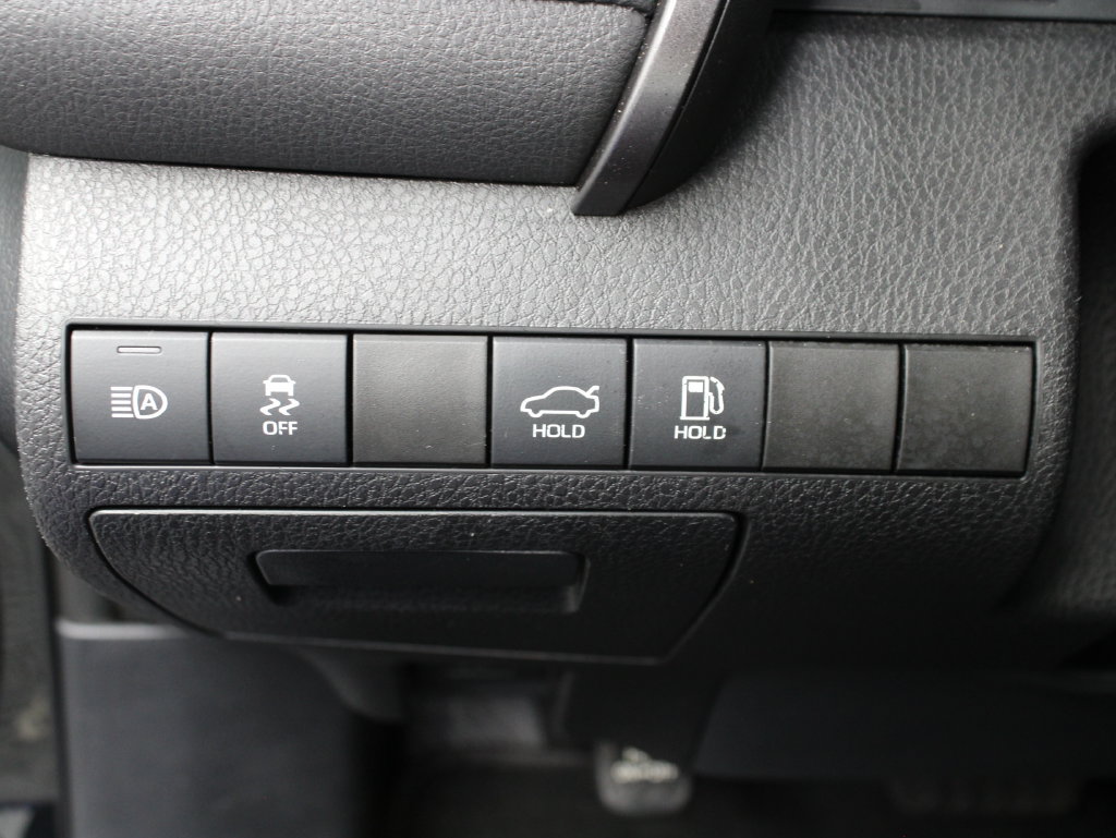 Used 2022 Toyota Camry SE FWD image 42