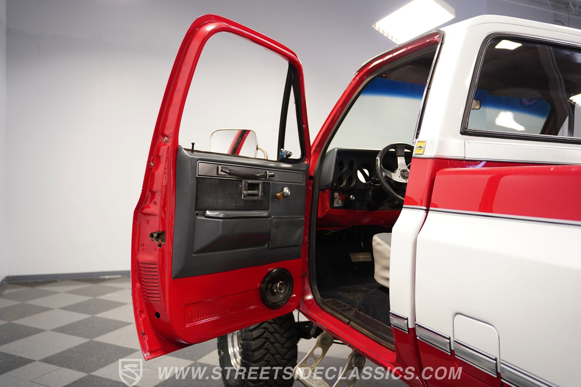 Used 1986 Chevrolet Silverado 1500 1500 AWD/4WD image 36