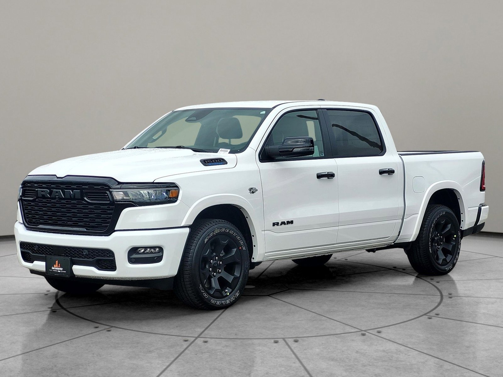 New 2026 RAM 1500 4x4 Crew Cab image 8