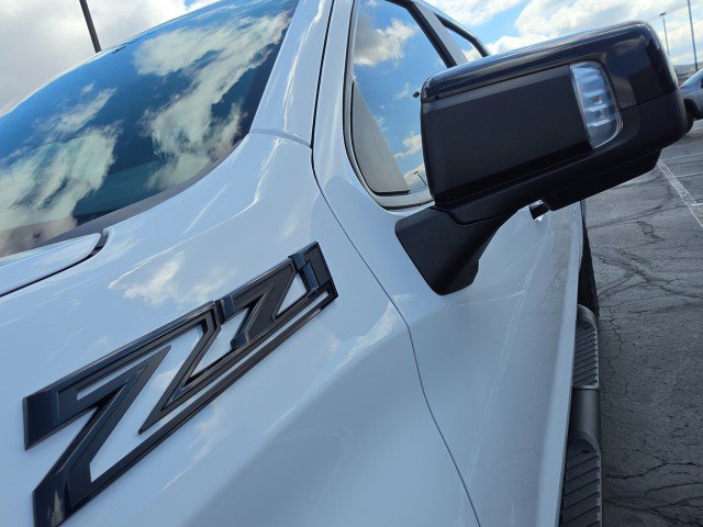 Used 2024 Chevrolet Silverado 1500 LT Trail Boss w/ LT Trail Boss Premium Package image 10