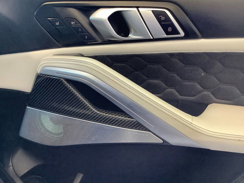 Used 2021 BMW X6 M w/ Competition Package image 15
