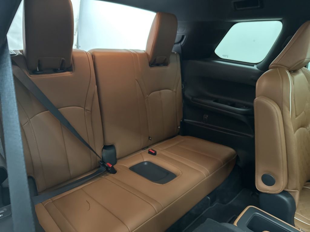 Used 2025 INFINITI QX60 Autograph w/ Cargo Package image 28