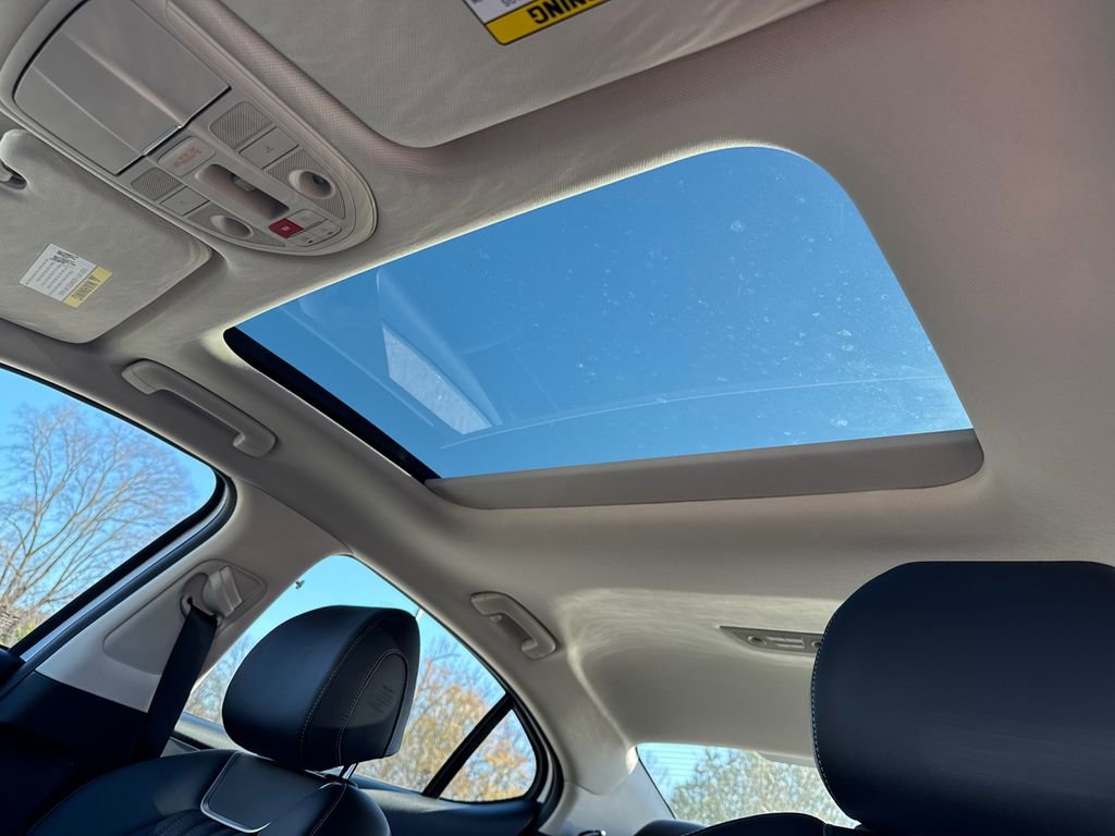 New 2026 Genesis G70 2.5T Prestige image 32