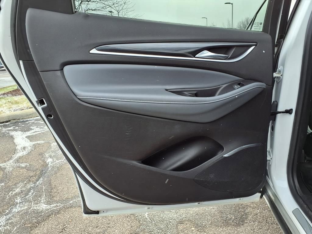Used 2019 Buick Enclave Premium image 26