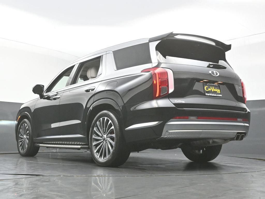Used 2023 Hyundai Palisade Calligraphy w/ Cargo Package image 47