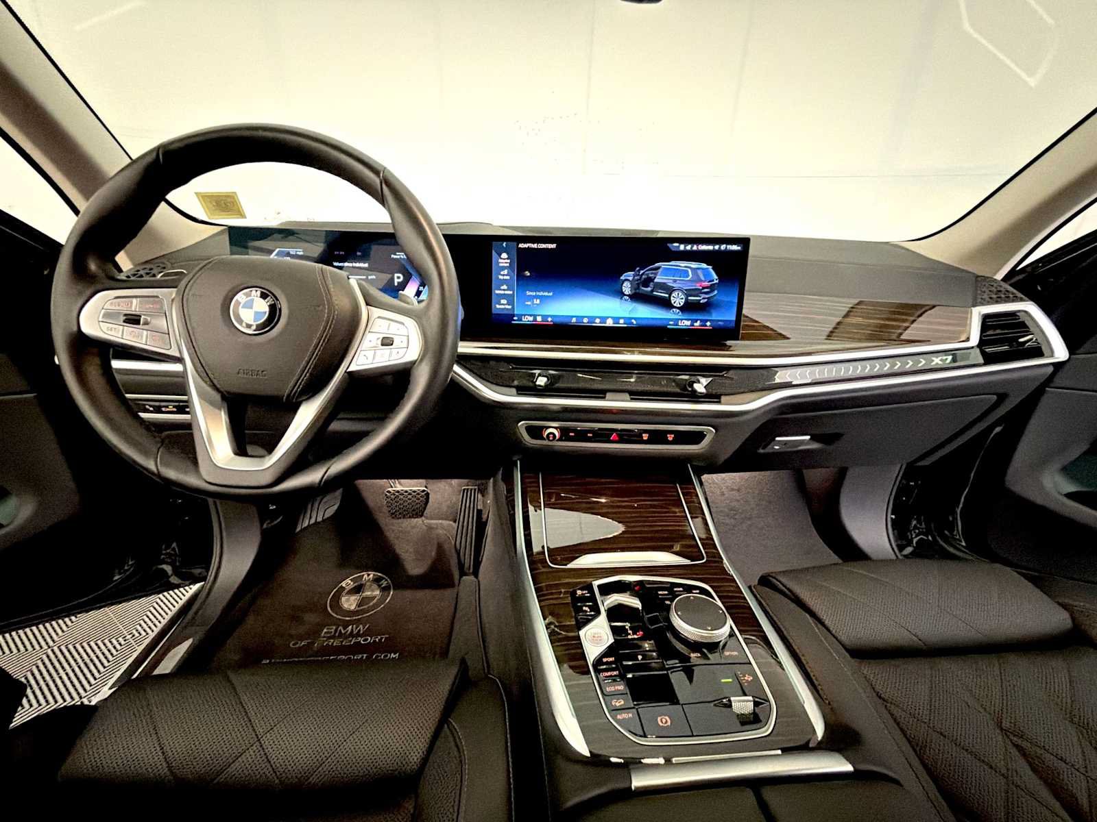 Used 2024 BMW X7 xDrive40i AWD/4WD image 12