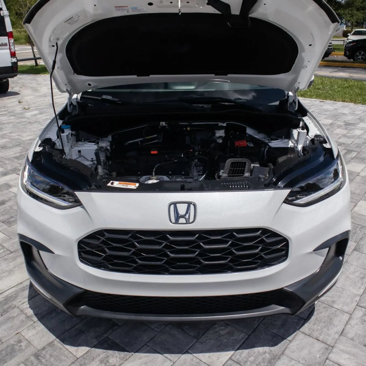 Used 2024 Honda HR-V LX image 28