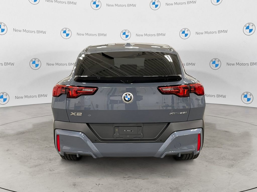New 2025 BMW X2 xDrive28i w/ Technology Package image 4
