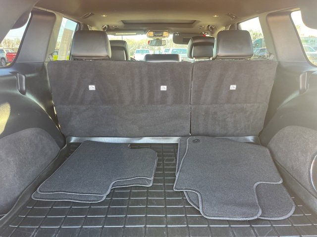 Used 2020 Jeep Grand Cherokee Altitude image 37