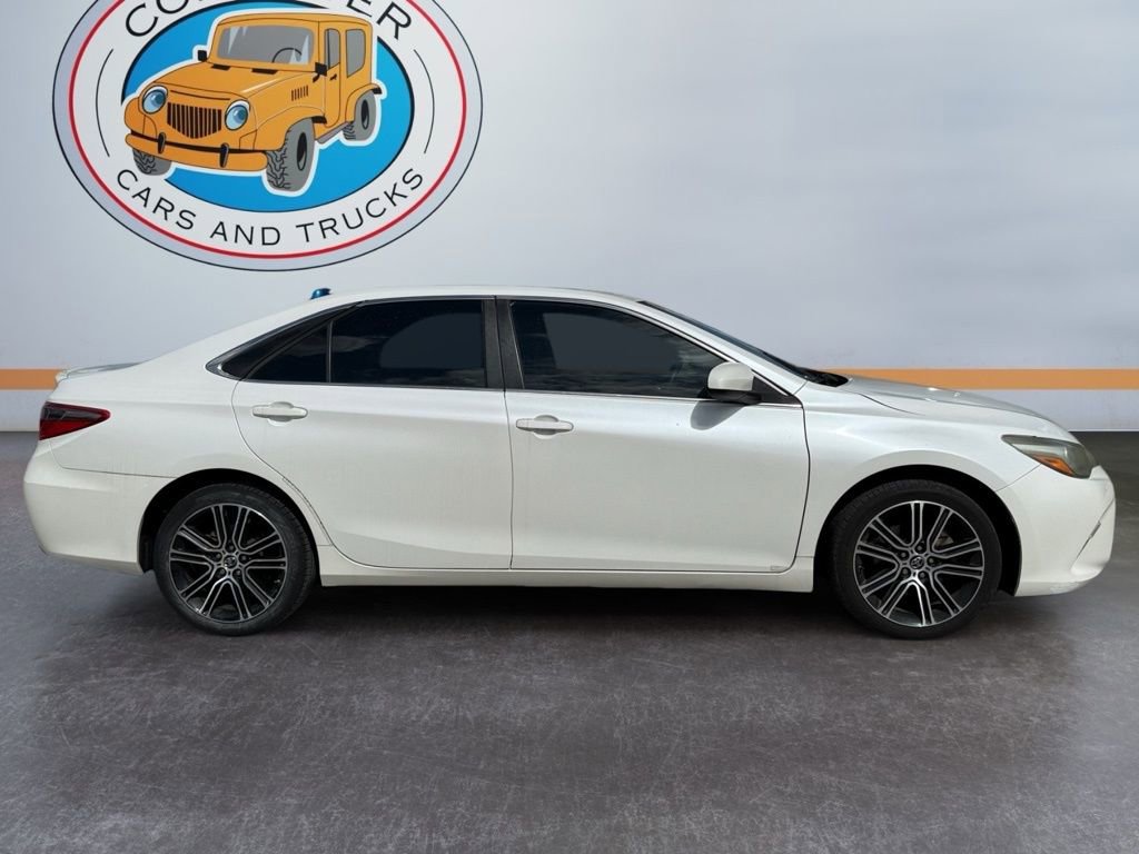 Used 2016 Toyota Camry SE FWD image 7