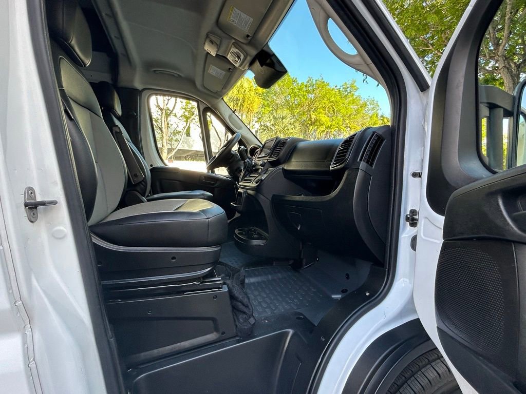 Used 2023 RAM ProMaster 2500 image 29