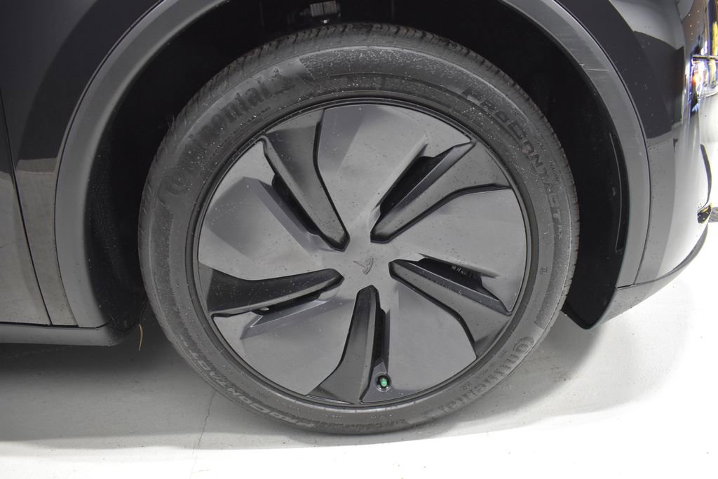 Used 2026 Tesla Model Y Long Range image 10