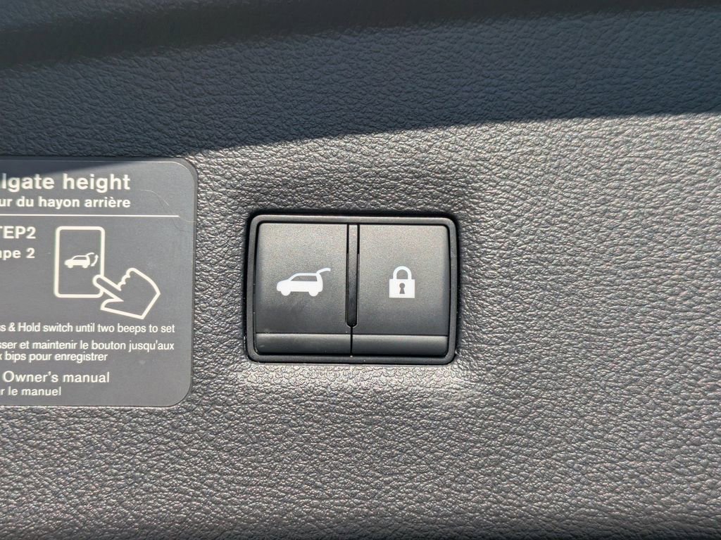Certified 2025 INFINITI QX55 Essential image 13