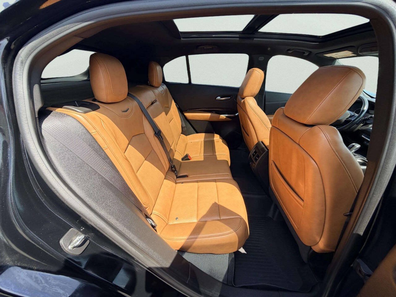 Used 2019 Cadillac XT4 Premium Luxury FWD image 27
