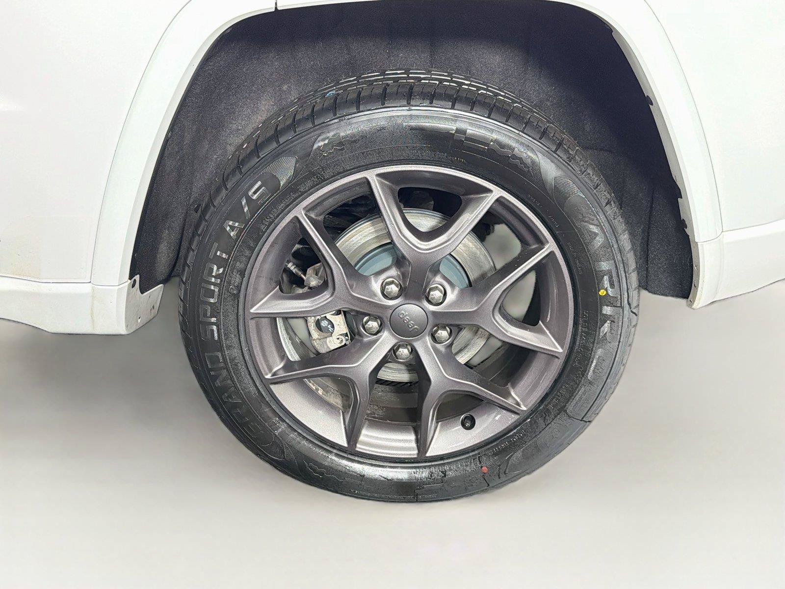 Used 2021 Jeep Grand Cherokee Limited w/ Quick Order Package 28K 80th AWD/4WD image 35