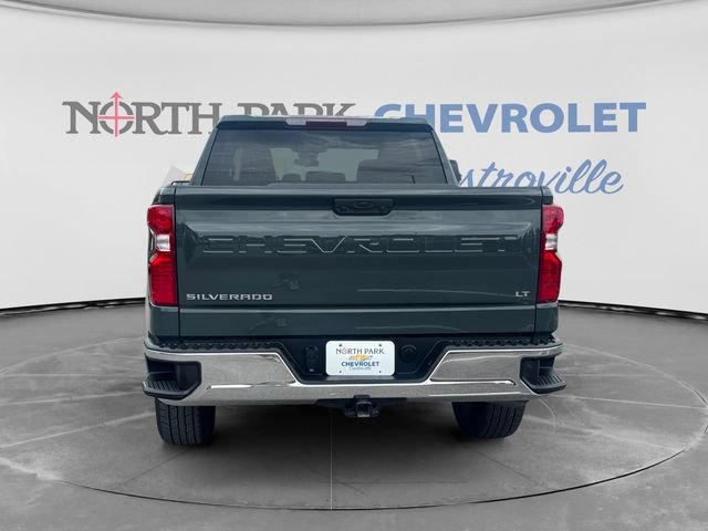 Used 2025 Chevrolet Silverado 1500 LT RWD image 4
