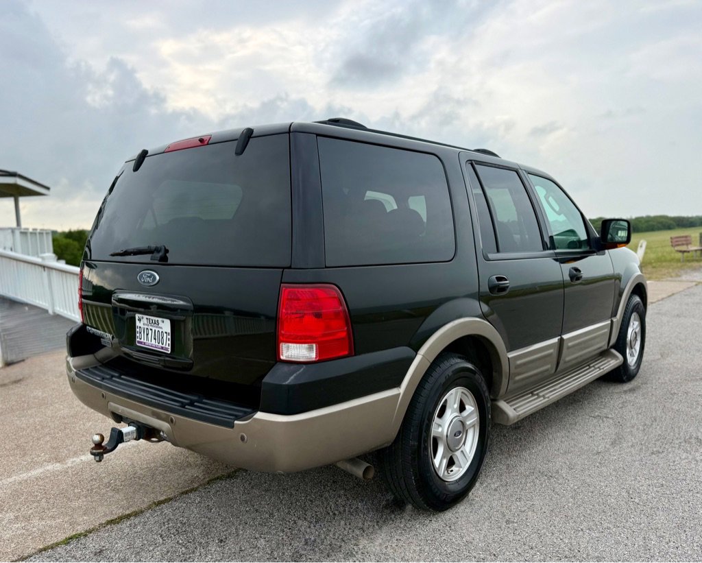 Used 2004 Ford Expedition Eddie Bauer RWD image 5