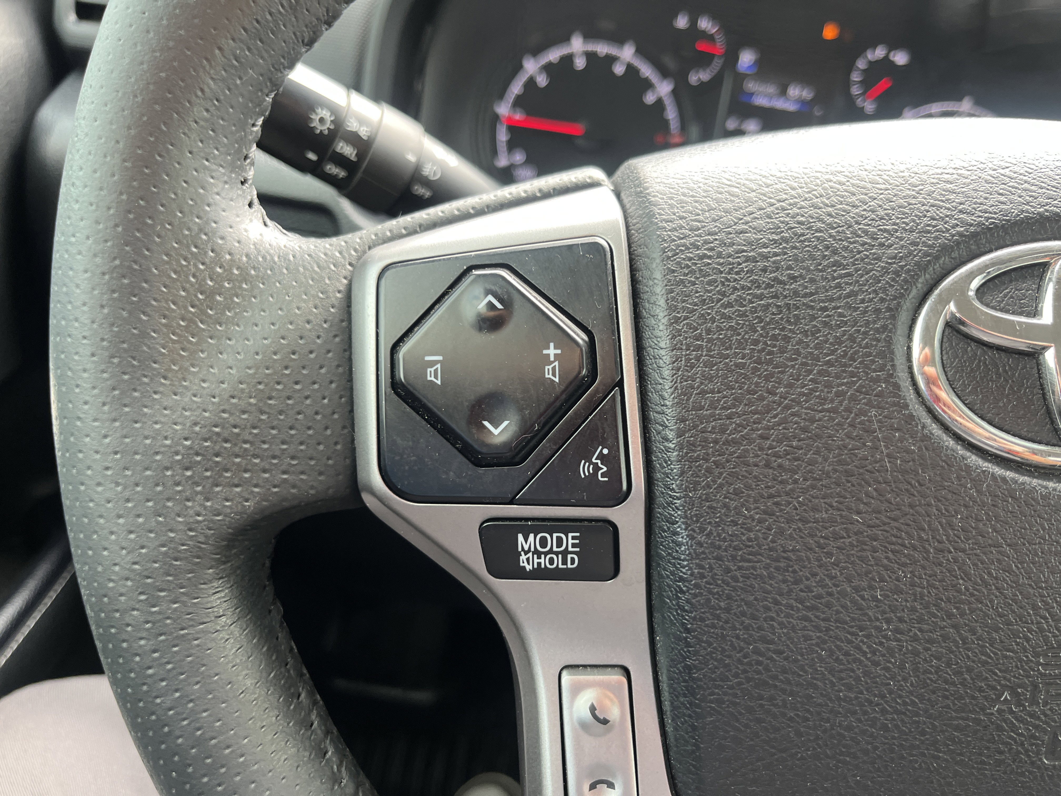 Used 2023 Toyota 4Runner SR5 image 19