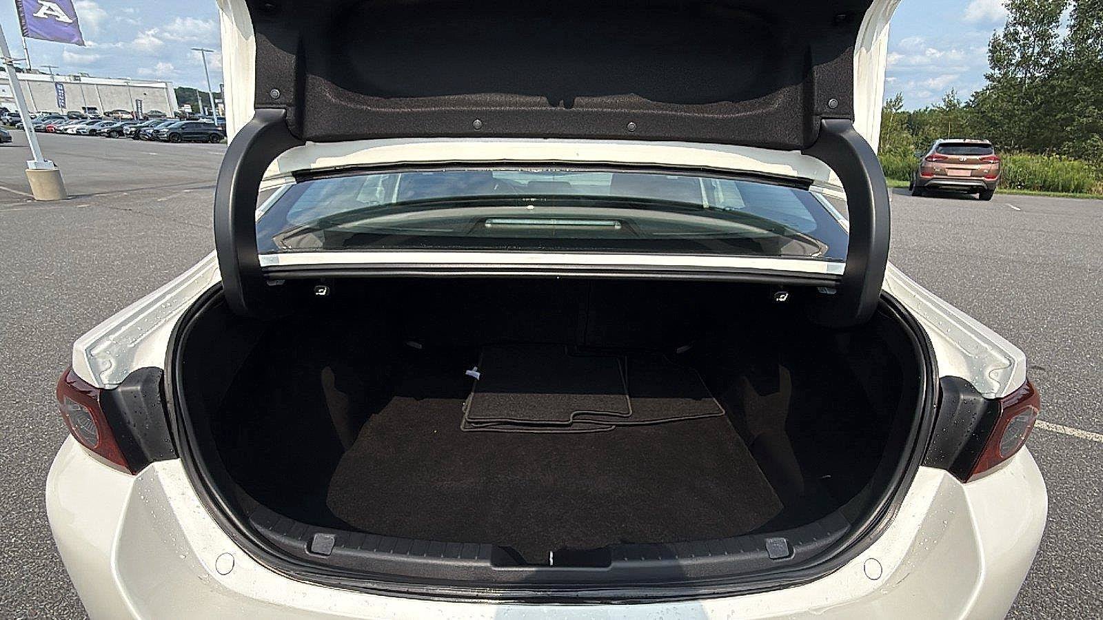 Used 2020 MAZDA MAZDA3 AWD Sedan w/ Select Package image 20