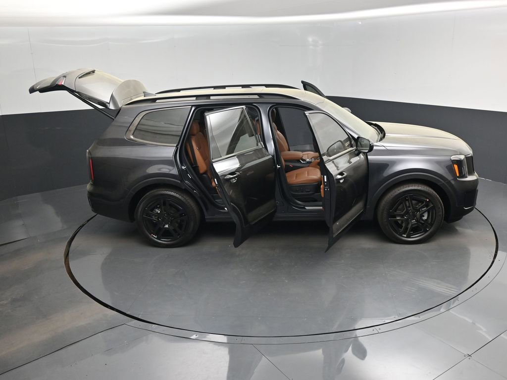 Certified 2025 Kia Telluride SX X-Line image 18
