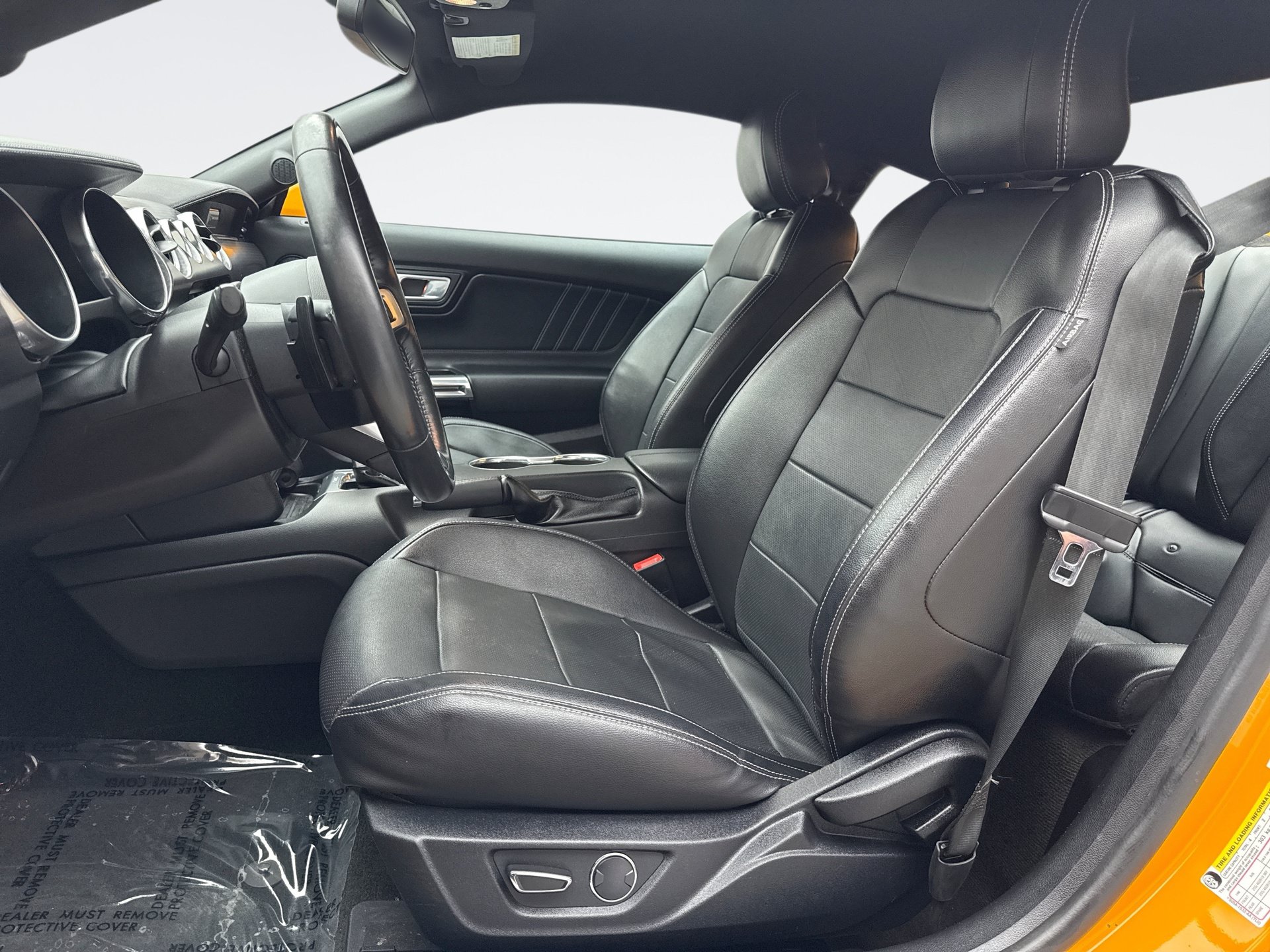 Used 2018 Ford Mustang Premium w/ Ecoboost Performance Package RWD image 11
