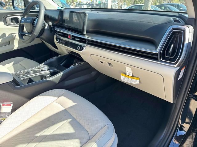 New 2026 Kia Sorento EX FWD image 15