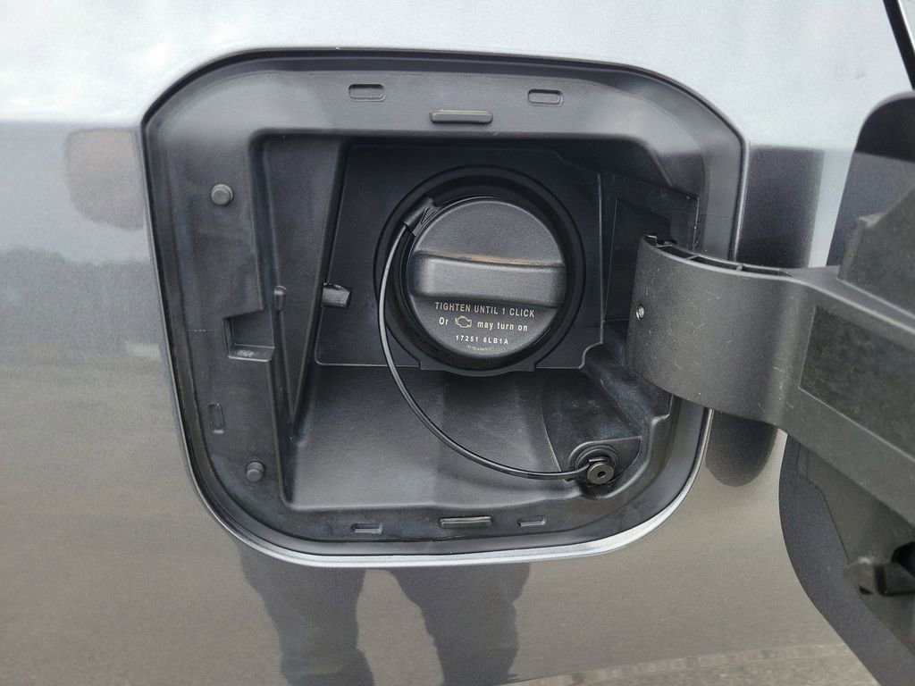 Used 2020 Nissan Sentra SV image 36