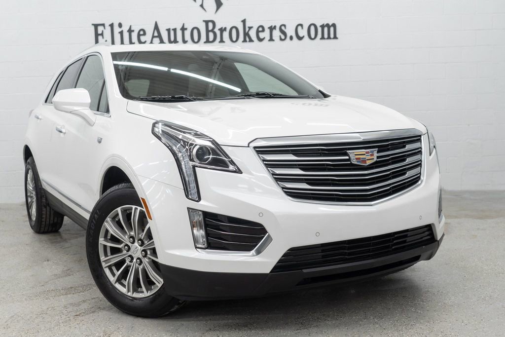 Used 2017 Cadillac XT5 Luxury w/ Driver Awareness Package AWD/4WD image 7