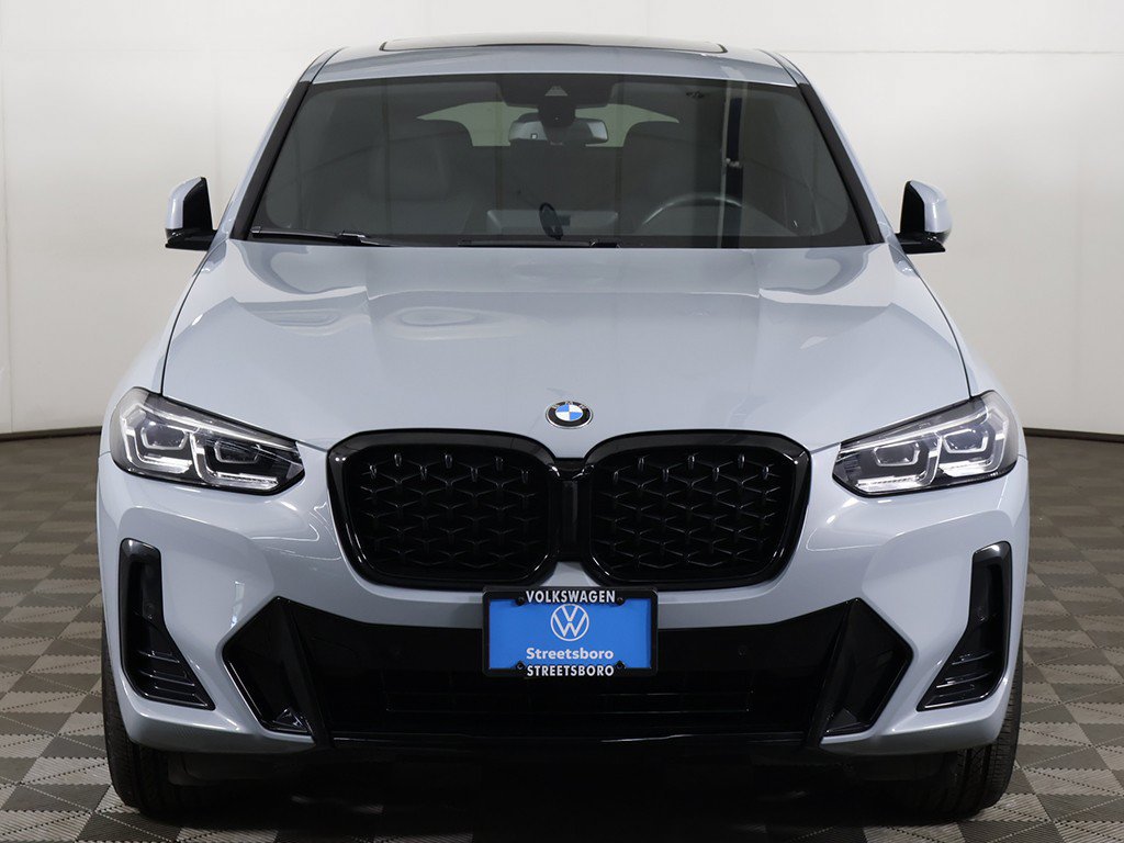 Used 2025 BMW X4 xDrive30i AWD/4WD image 14