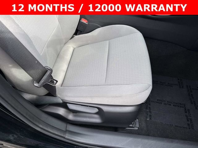 Used 2024 Toyota Prius LE image 9