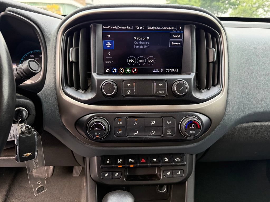 Used 2022 Chevrolet Colorado Z71 w/ Trail Boss Package AWD/4WD image 13