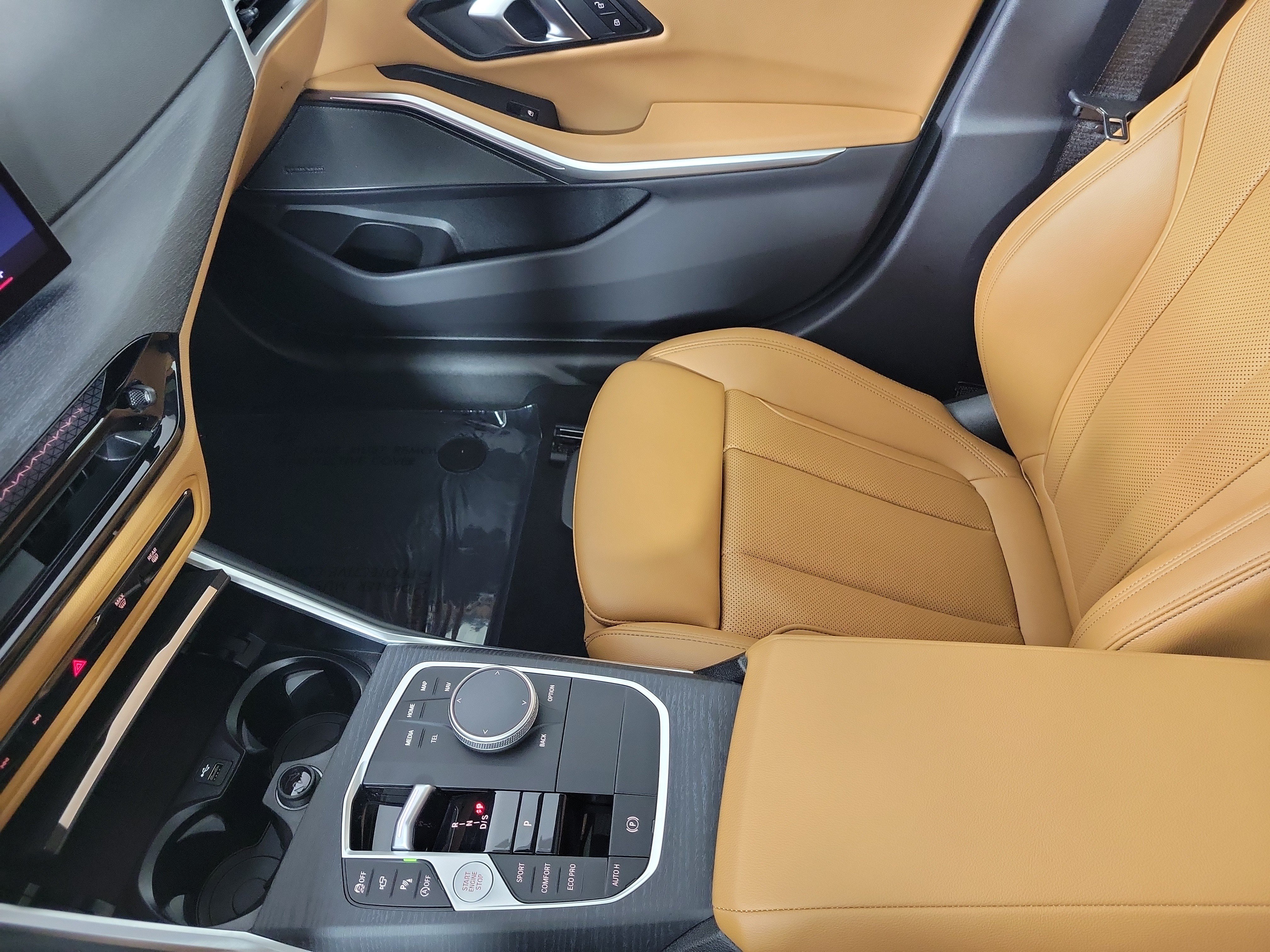 Certified 2025 BMW M340i xDrive w/ Premium Package AWD/4WD image 23