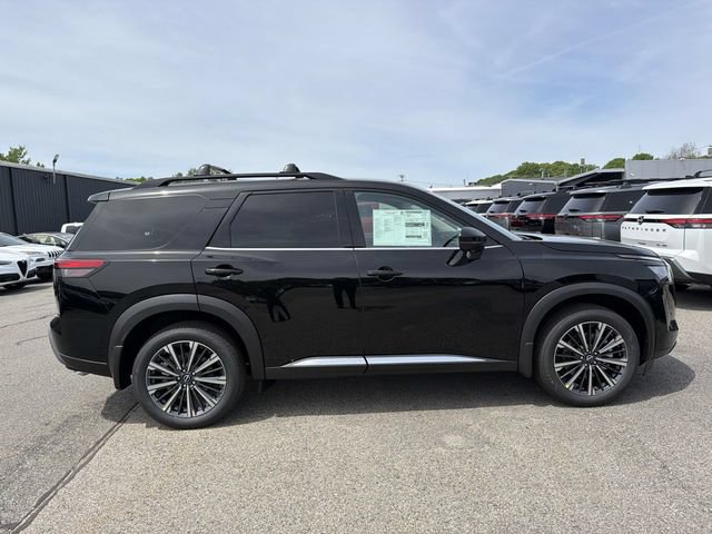 New 2026 Nissan Pathfinder Platinum AWD/4WD image 3