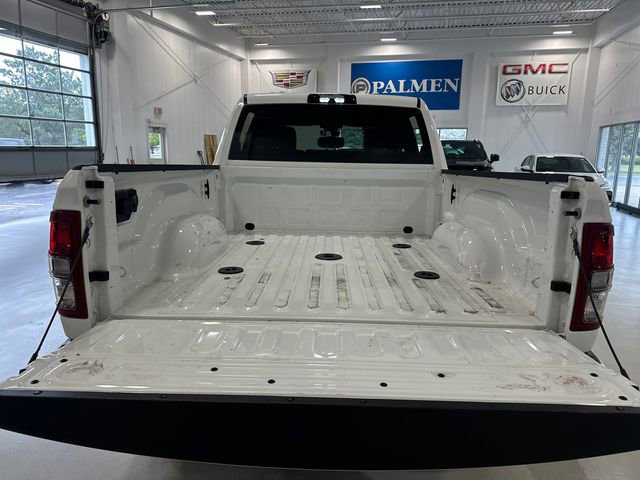Used 2024 RAM 2500 Big Horn w/ Night Edition AWD/4WD image 31