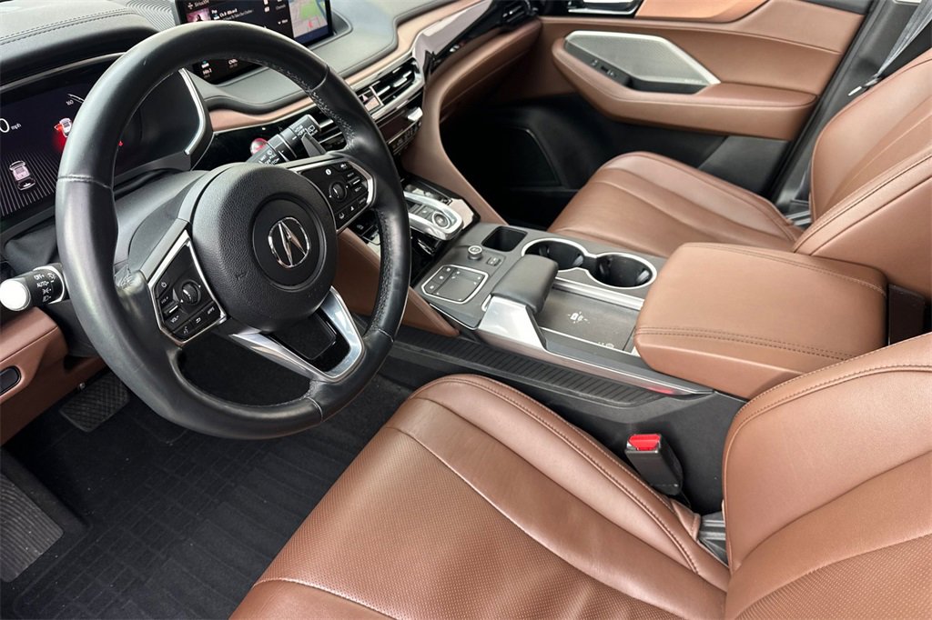Certified 2023 Acura MDX SH-AWD w/ Technology Package image 11