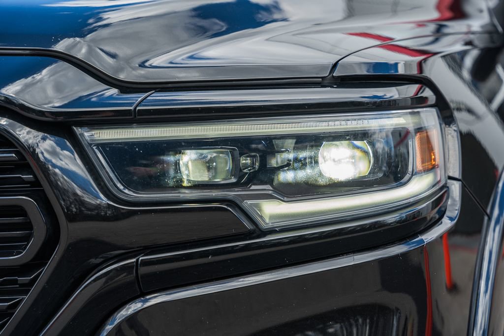 Used 2022 RAM 1500 Limited w/ Night Edition image 17