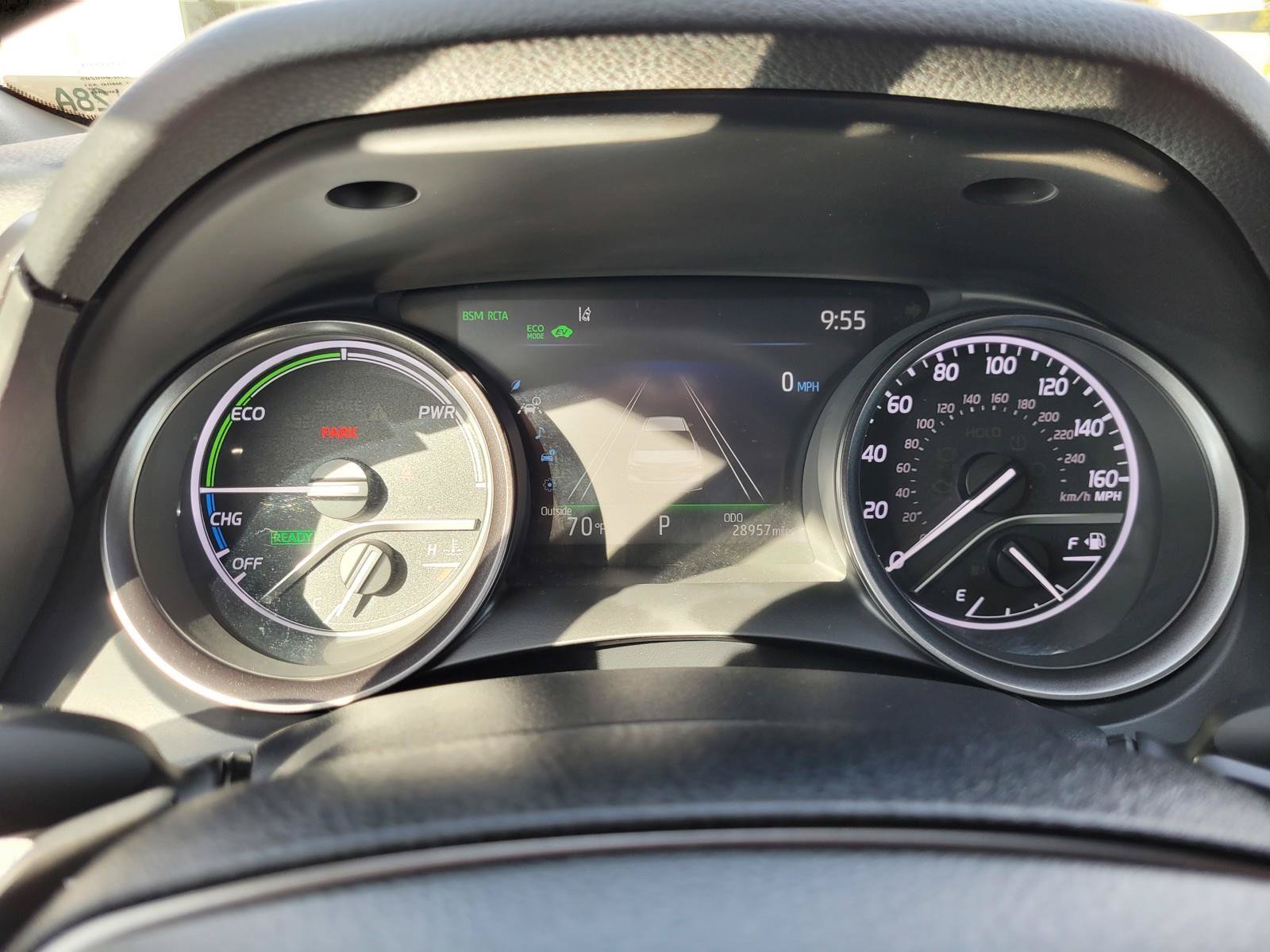 Used 2021 Toyota Camry XSE FWD image 28