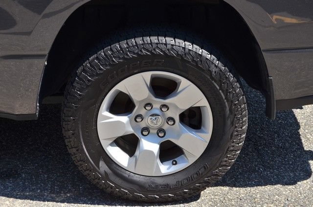 Used 2022 RAM 1500 Big Horn AWD/4WD image 12
