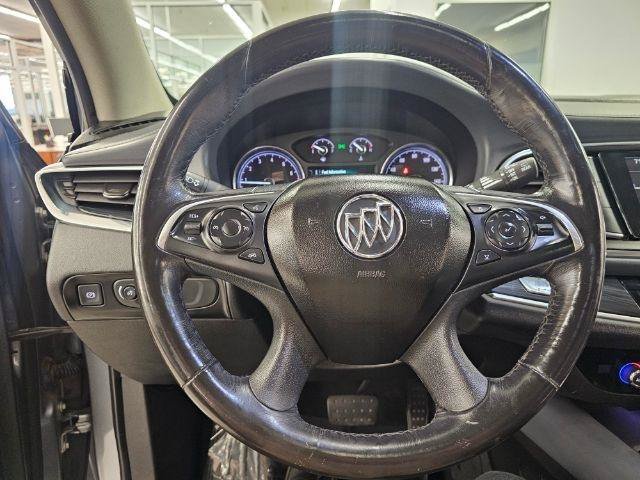 Used 2019 Buick Enclave Essence FWD image 17