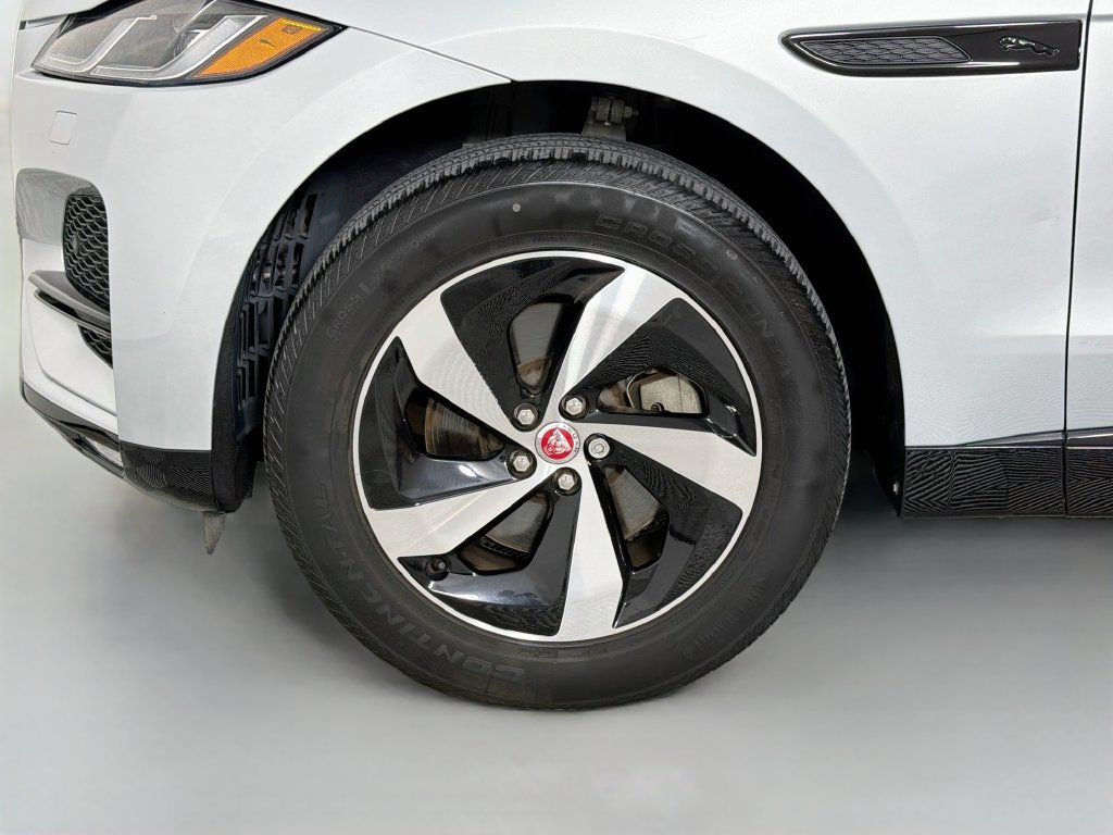 Used 2023 Jaguar F-PACE S AWD/4WD image 33