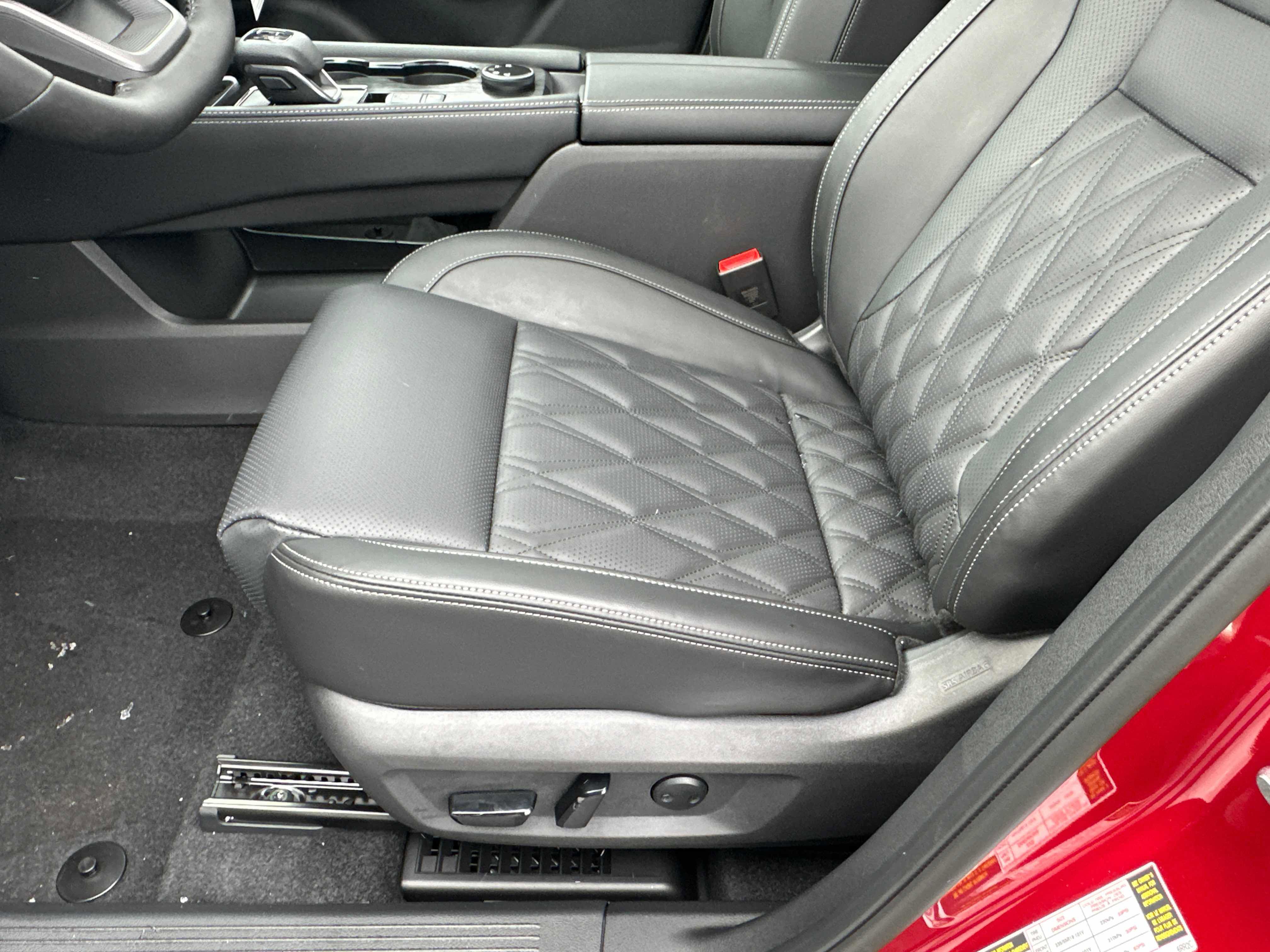 New 2026 Nissan Rogue Platinum w/ Platinum Premium Package image 25