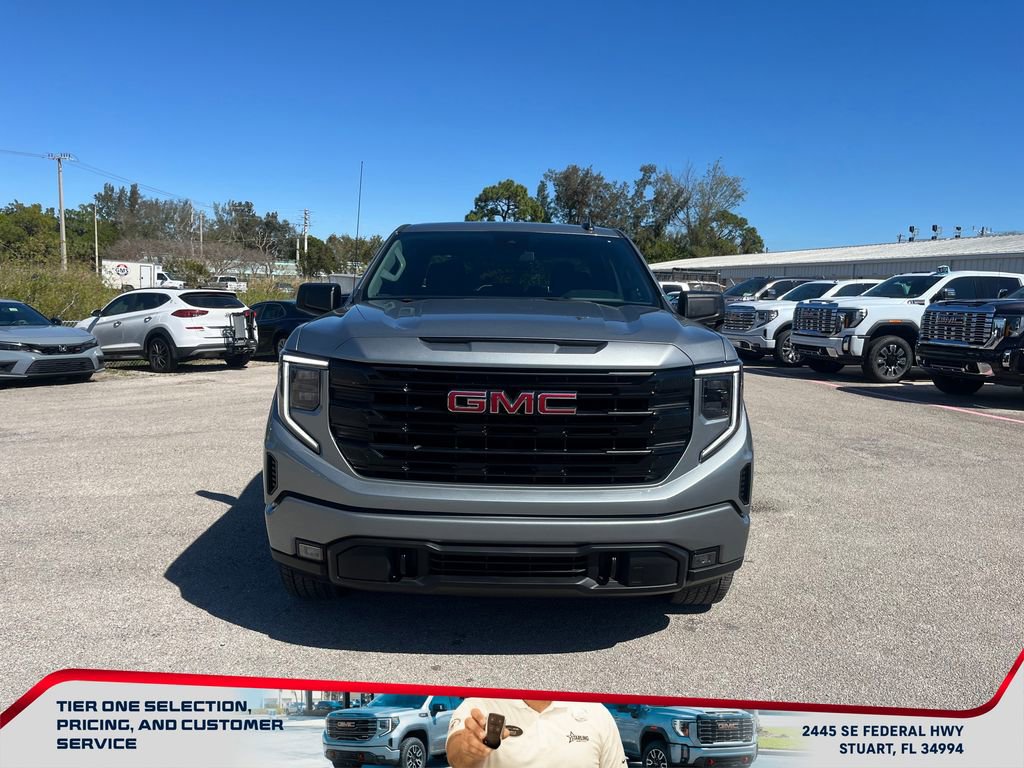 Used 2025 GMC Sierra 1500 Elevation image 3