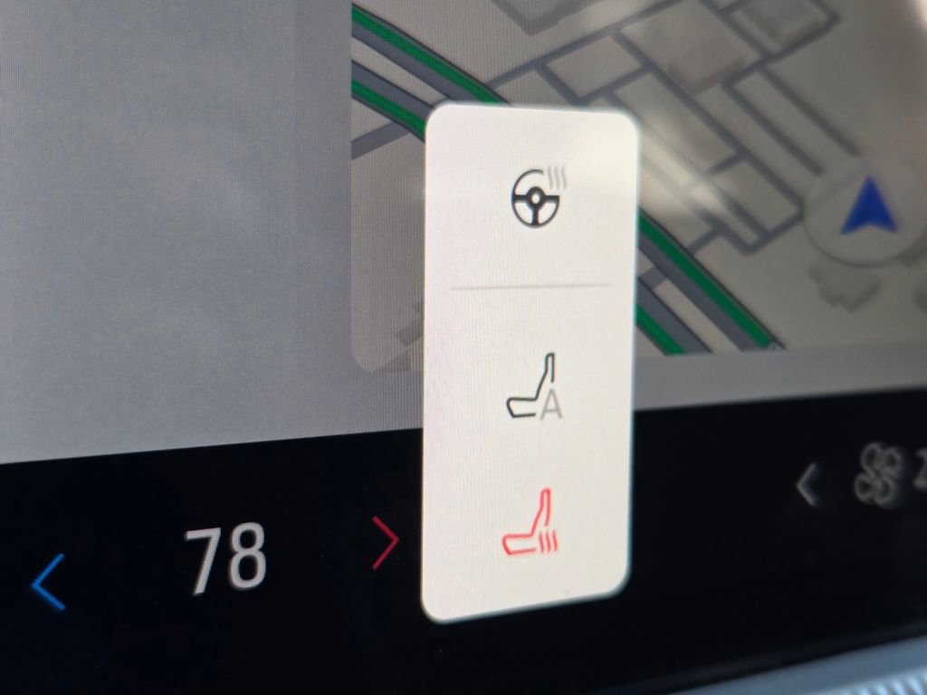 Used 2025 Ford Explorer ST-Line w/ ST-Line Street Pack image 5