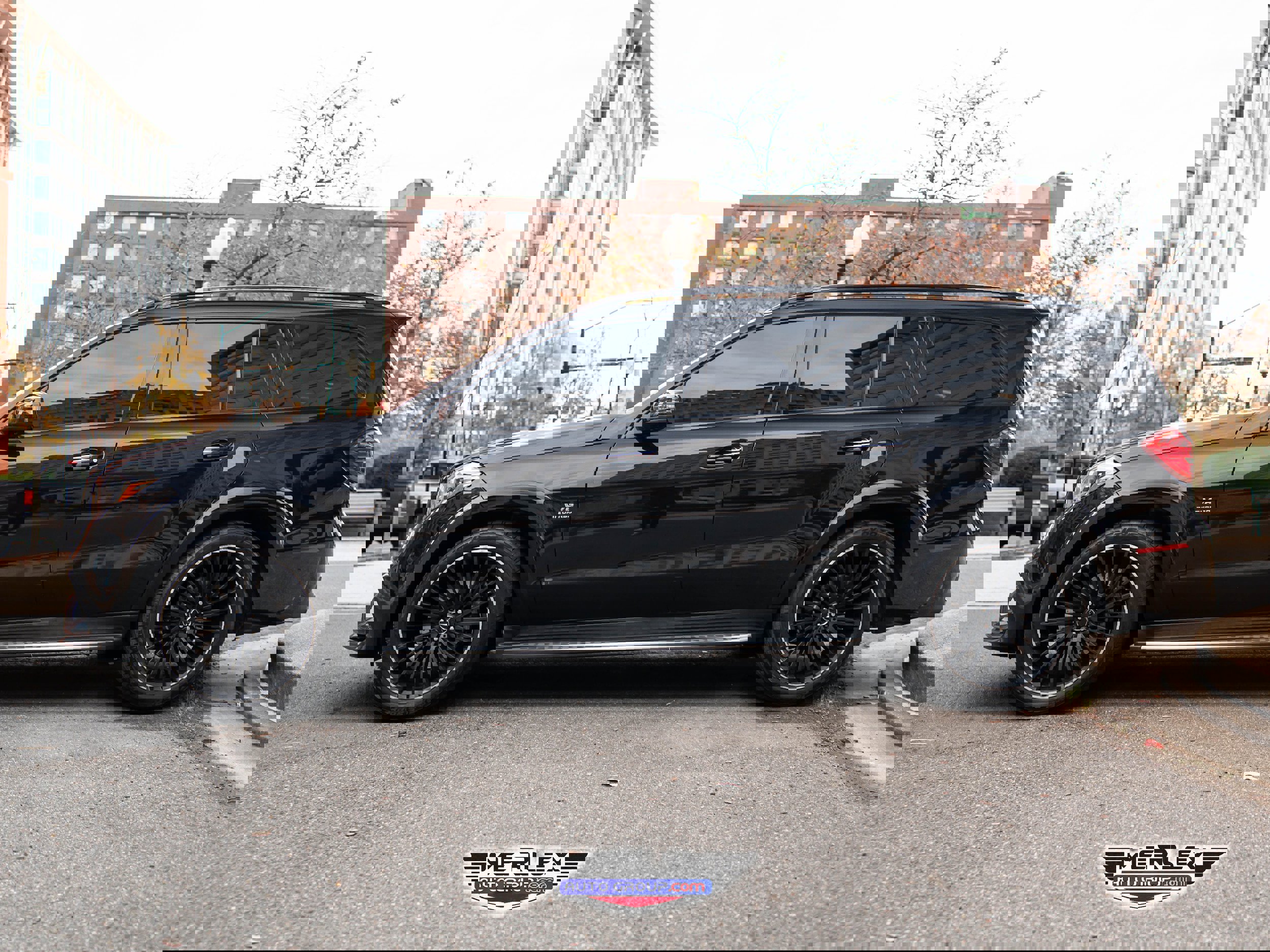 Used 2018 Mercedes-Benz GLS 63 AMG 4MATIC w/ AMG Night Styling Package image 4