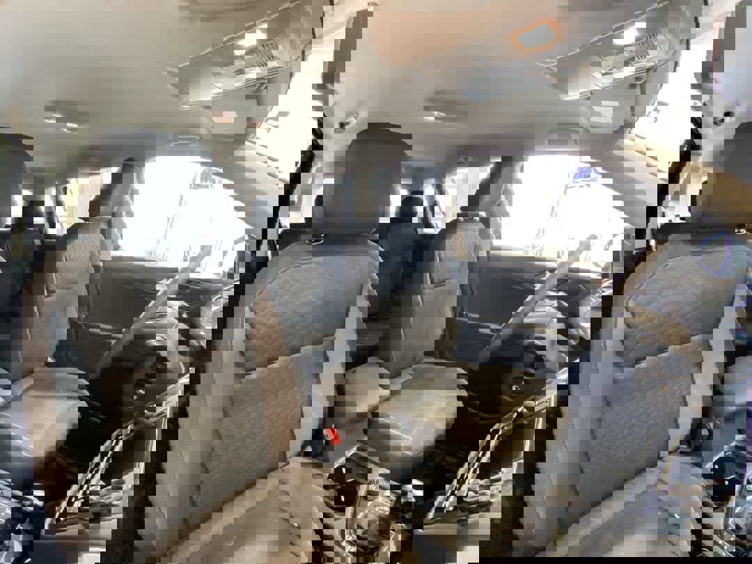 Used 2019 Volkswagen Tiguan S image 26